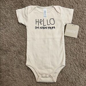 Tenth & Pine I’m New Here Short Sleeve Bodysuit